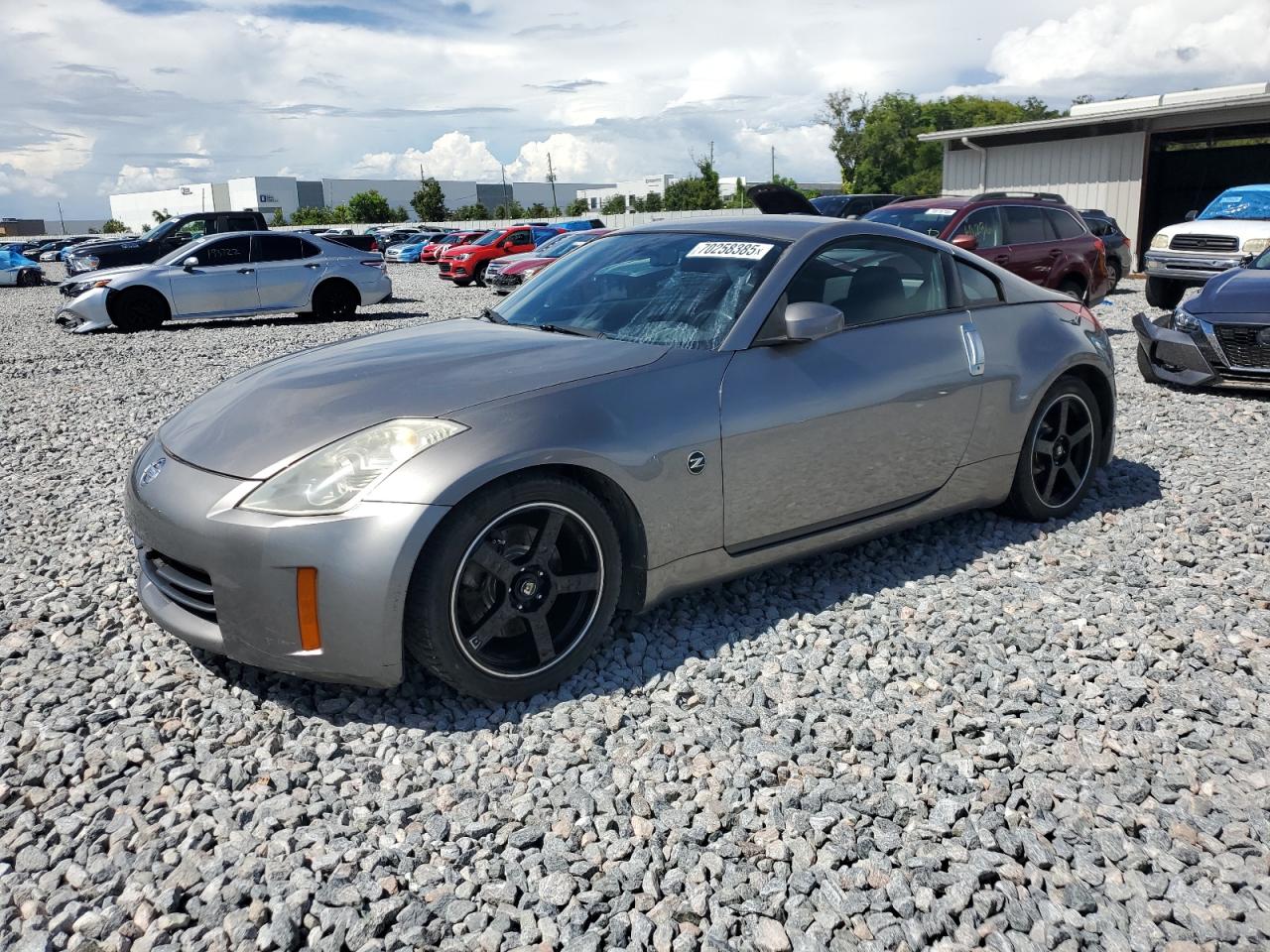 Nissan 350Z Coupe Image 1