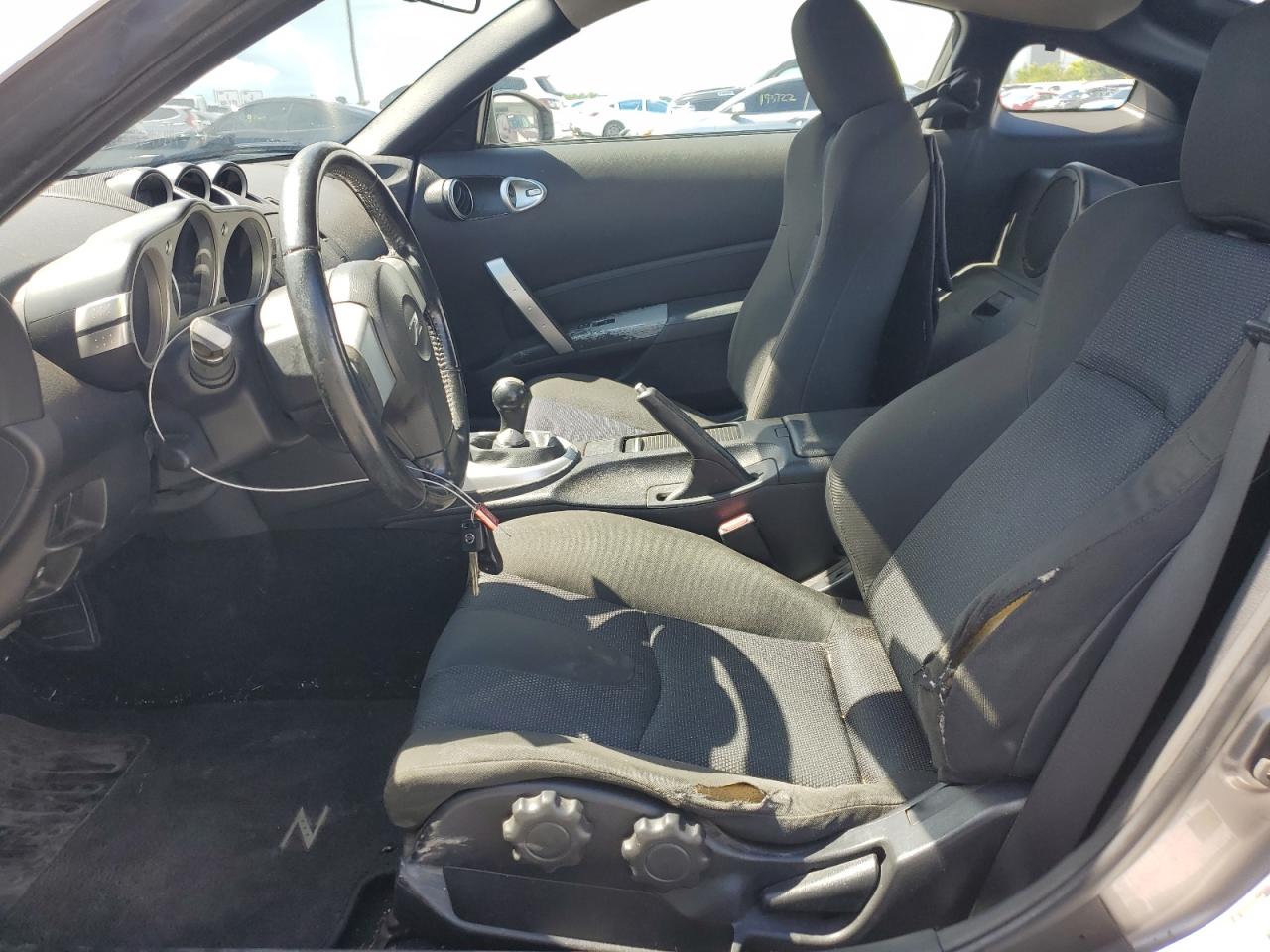 Nissan 350Z Coupe Image 4