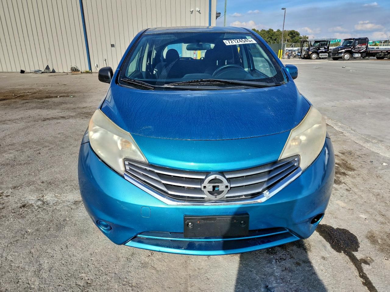 Nissan Versa S Image 4