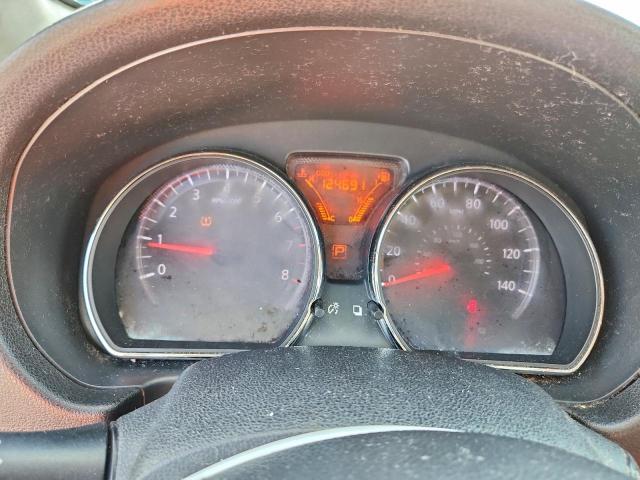 Nissan Versa S Image 8