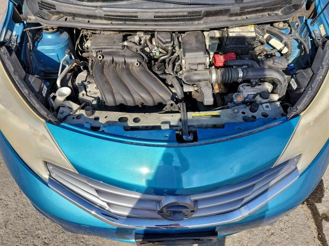 Nissan Versa S Image 6