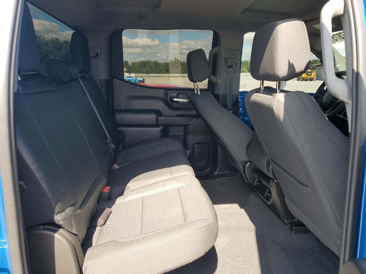 Chevrolet Silverado C1500 Custom Image 9