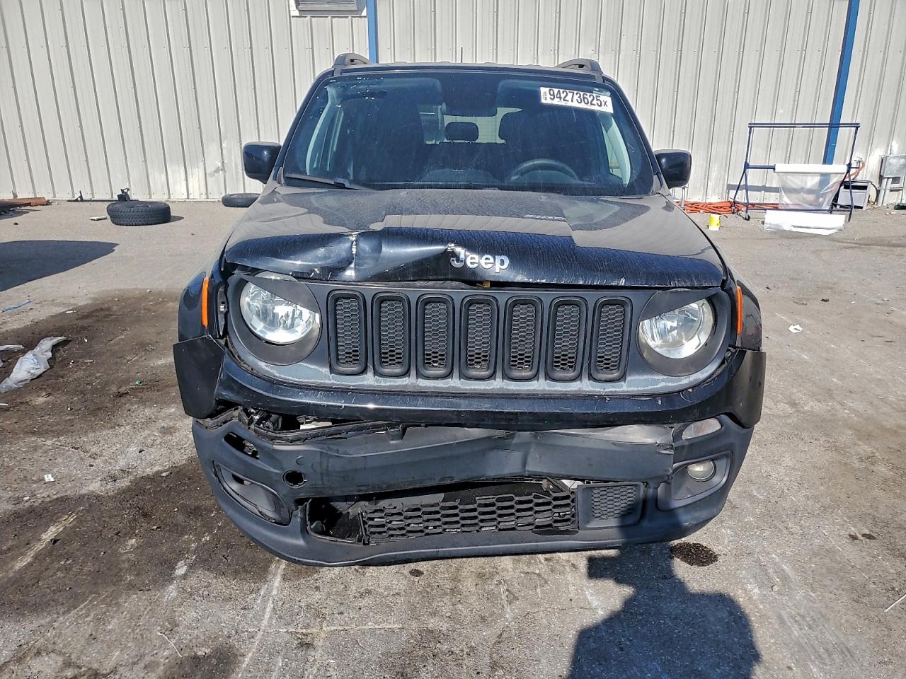 Jeep Renegade Latitude Image 4