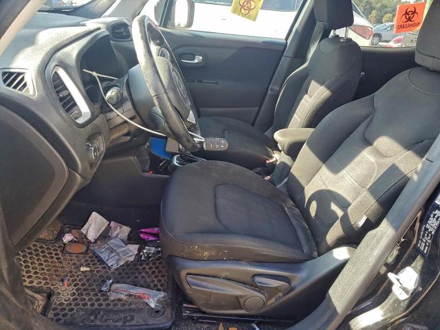 Jeep Renegade Latitude Image 12