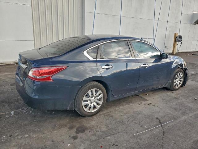 Nissan Altima 2.5 Image 12