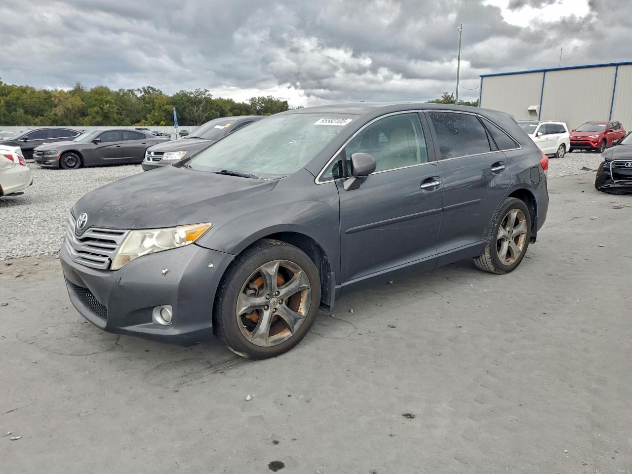 Toyota Venza Image 1