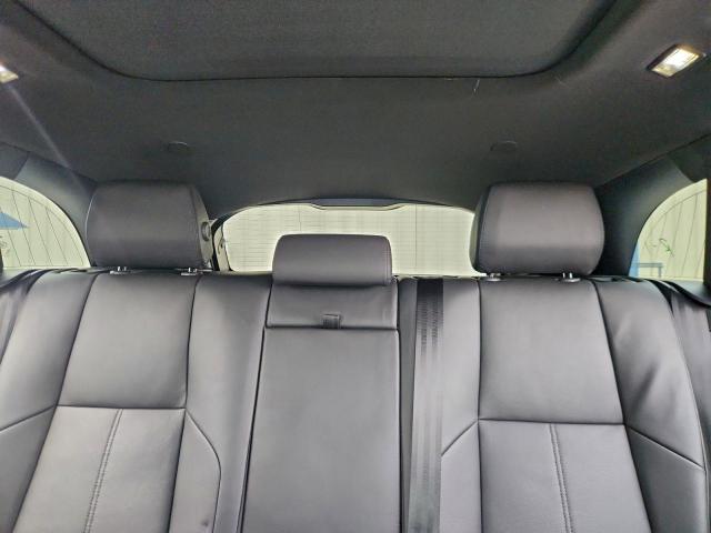 Land Rover Range Rover S Image 3