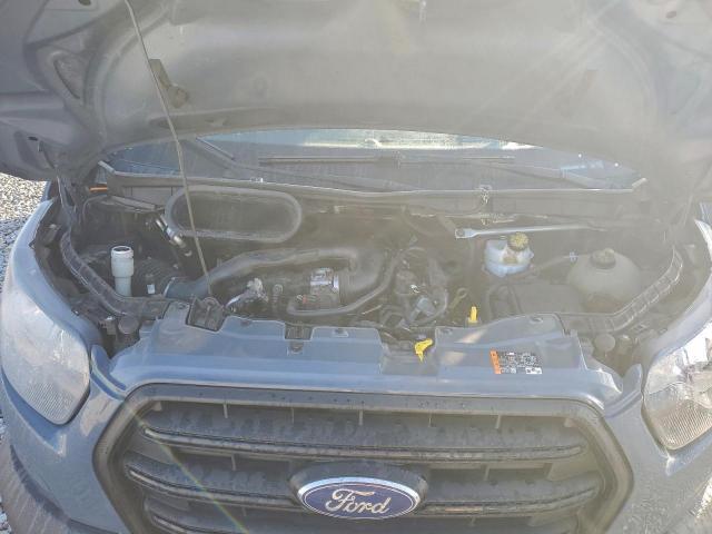 Ford Transit T-250 Image 6