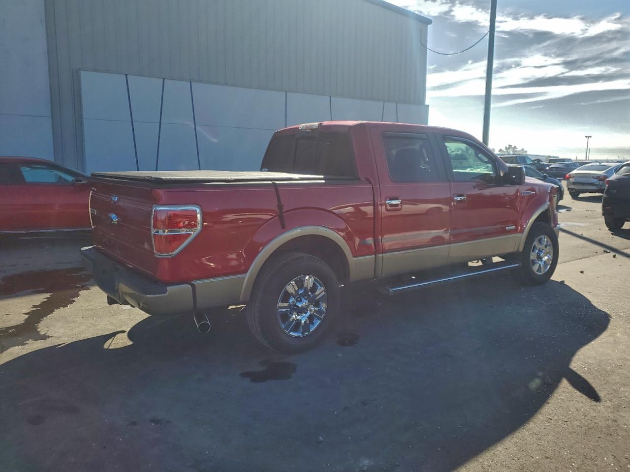 Ford F-150 Supercrew Image 4