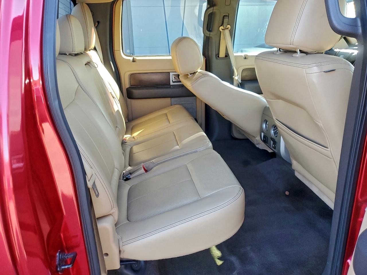 Ford F-150 Supercrew Image 7