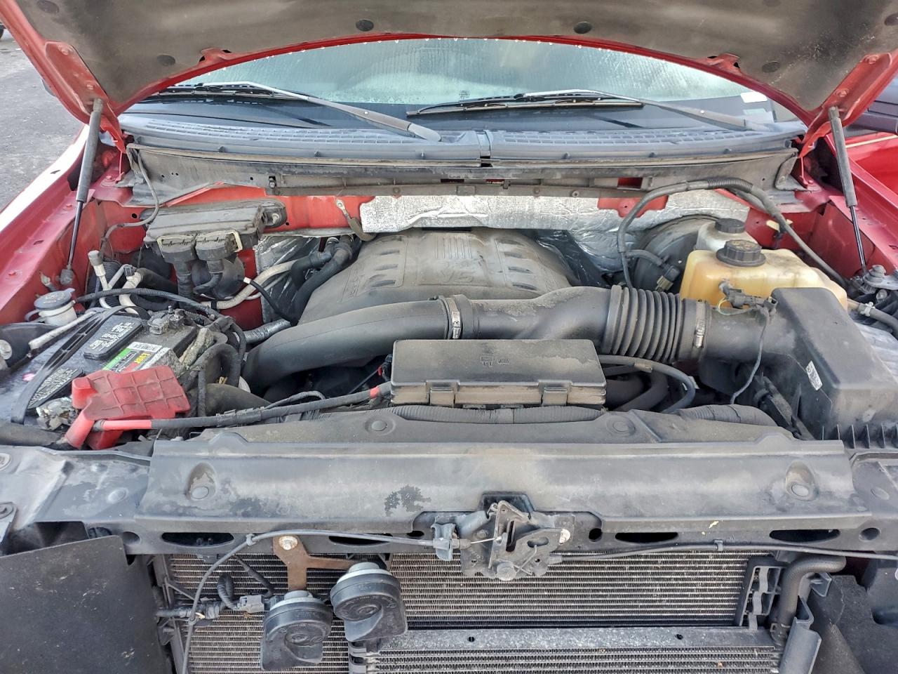 Ford F-150 Supercrew Image 8