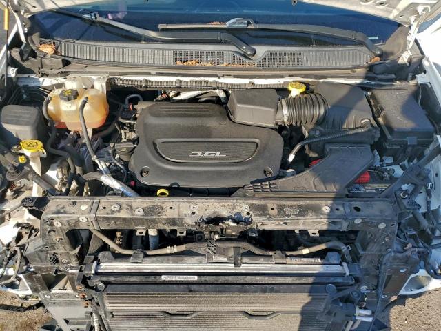 Chrysler Pacifica Touring L Image 13