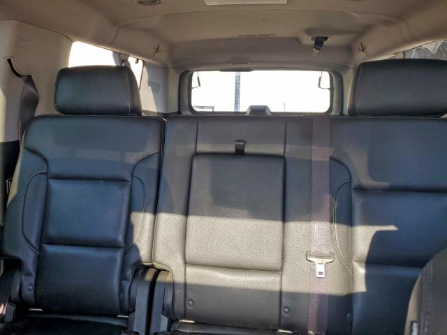 Chevrolet Suburban K1500 Ltz Image 4