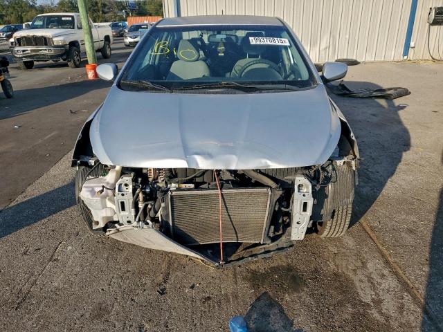 Hyundai ACCENT Gls Image 10