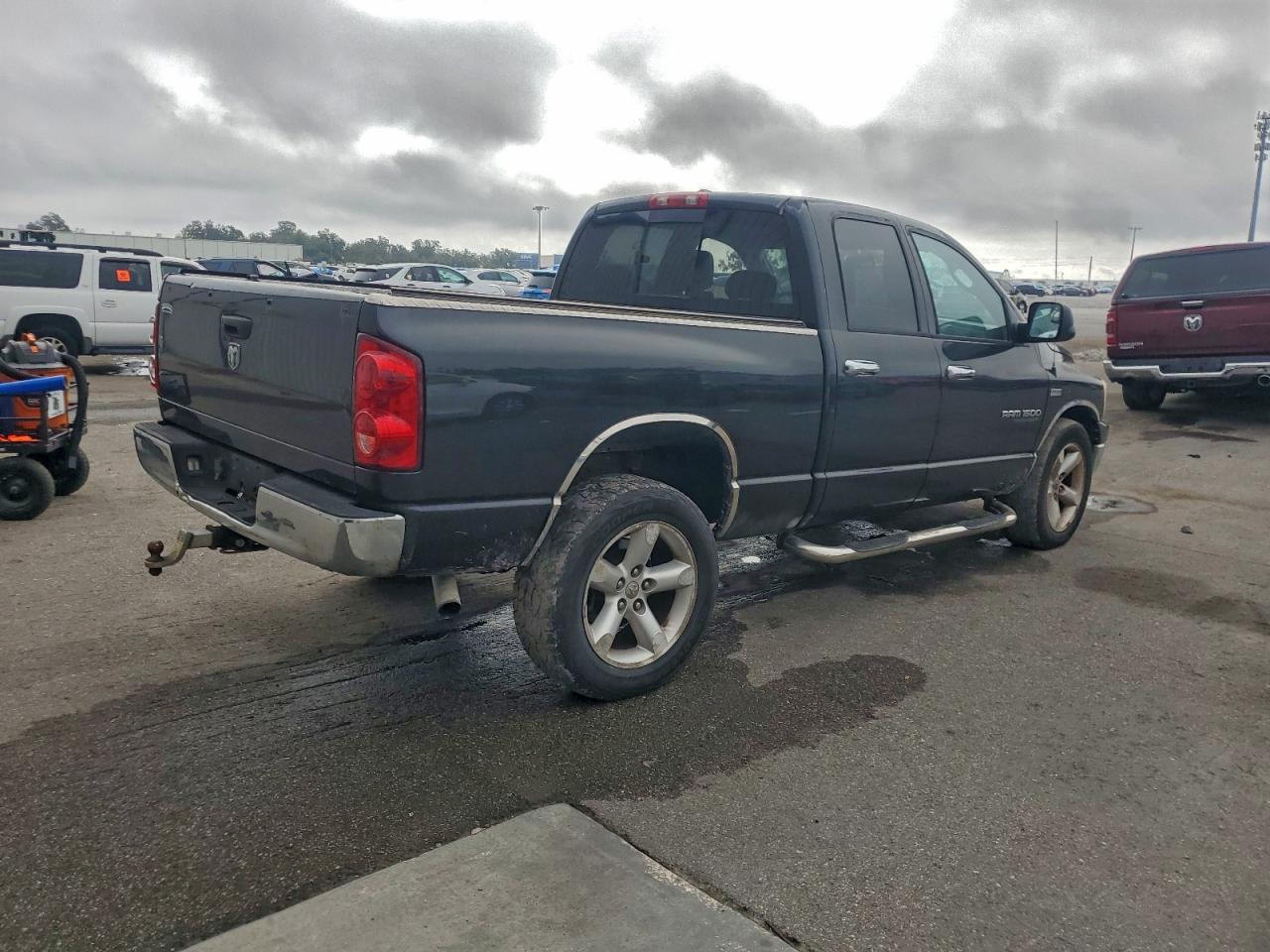 Dodge Ram 1500 St Image 11