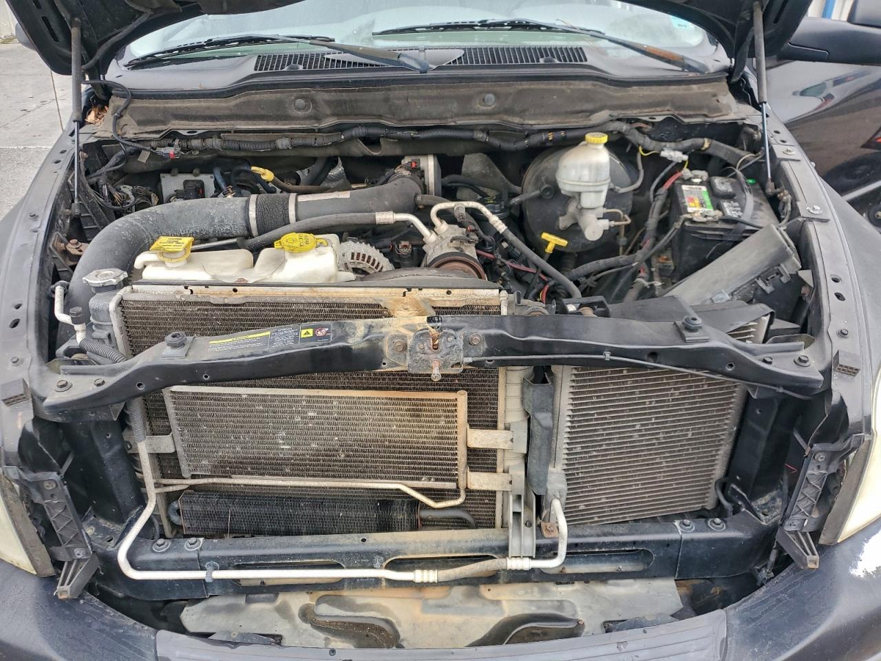 Dodge Ram 1500 St Image 12