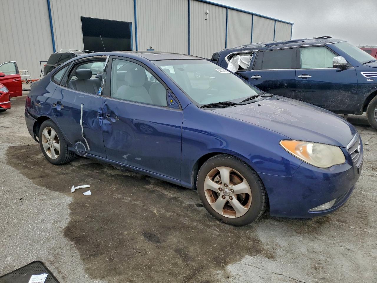 Hyundai ELANTRA Gls Image 3