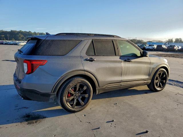 Ford Explorer St Image 4