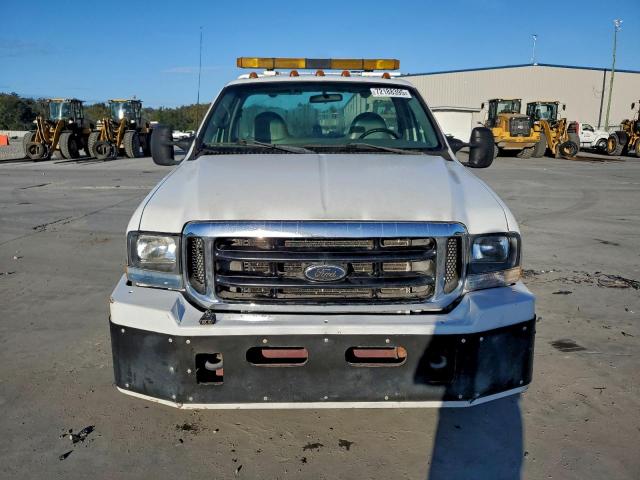 Ford F-350 Super Duty Image 3