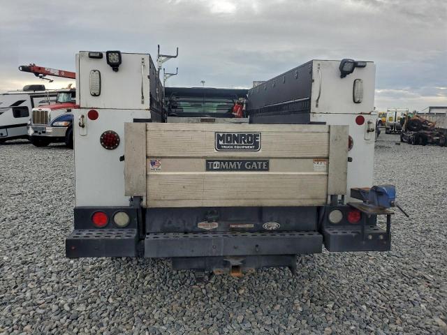 Ford F-450 Super Duty Image 4