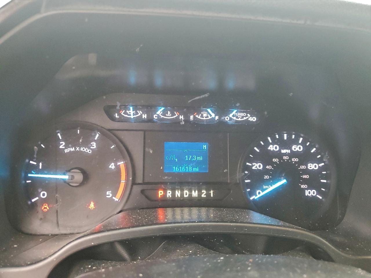 Ford F-450 Super Duty Image 7