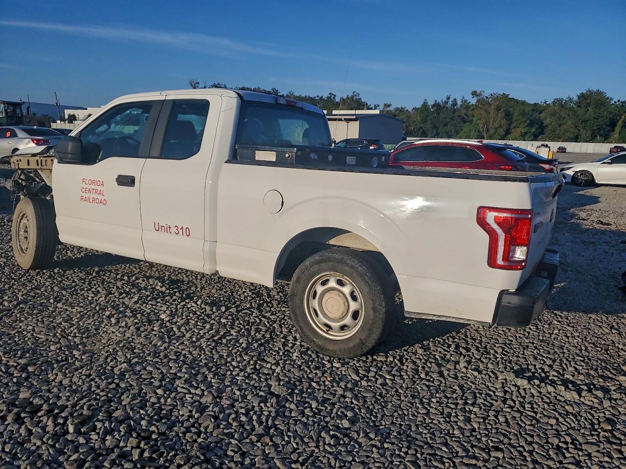 Ford F-150 Super Cab Image 11