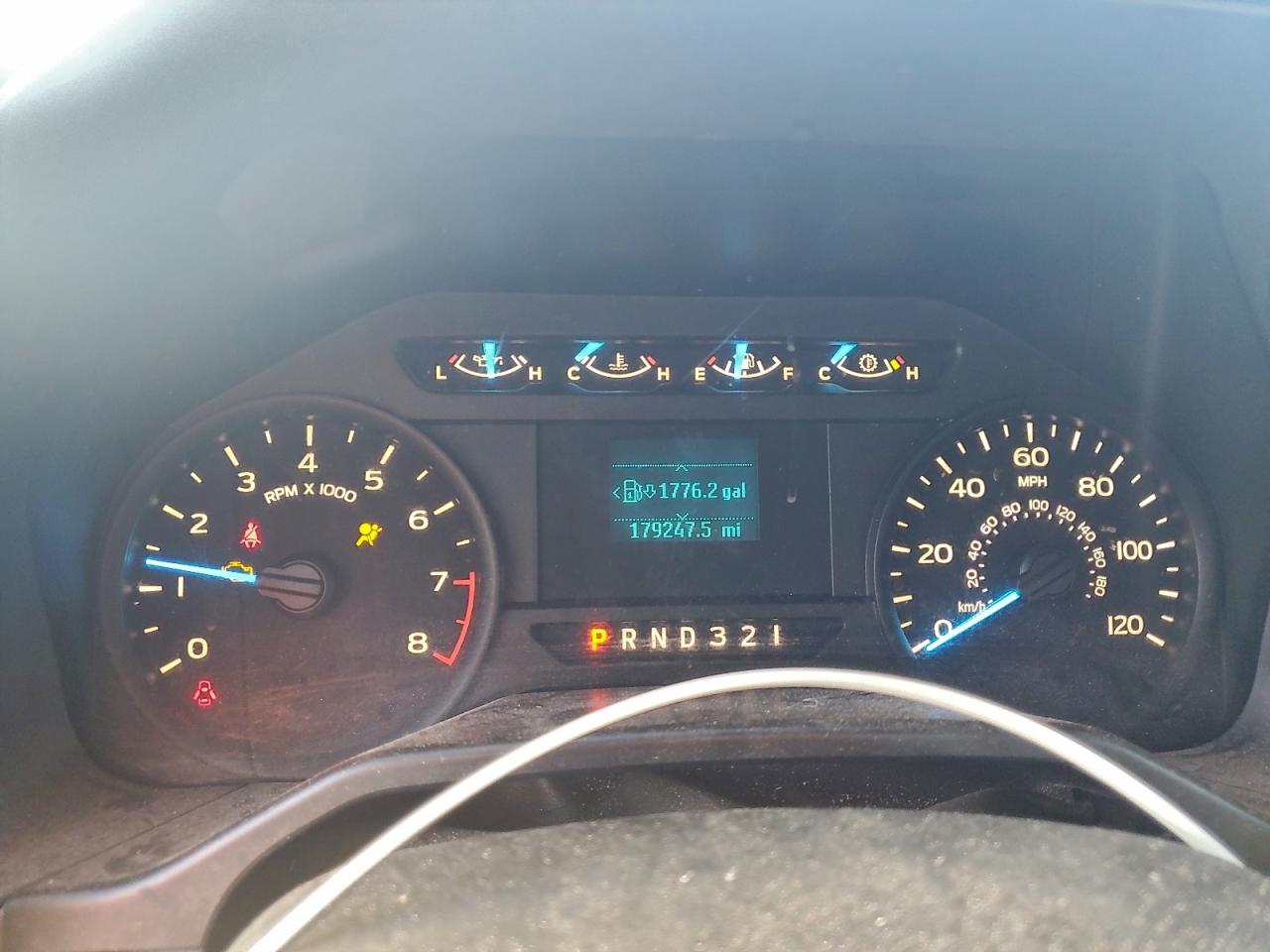 Ford F-150 Super Cab Image 4