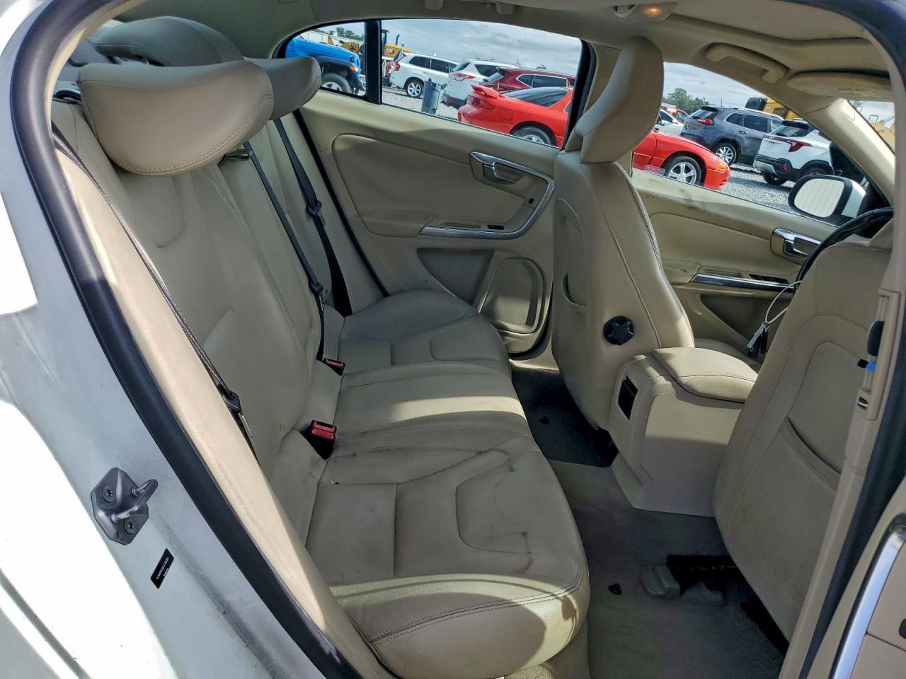 Volvo S60 Premier Image 9