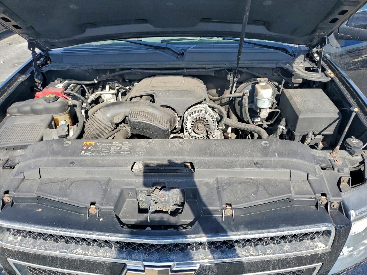 Chevrolet Suburban K1500 Lt Image 13