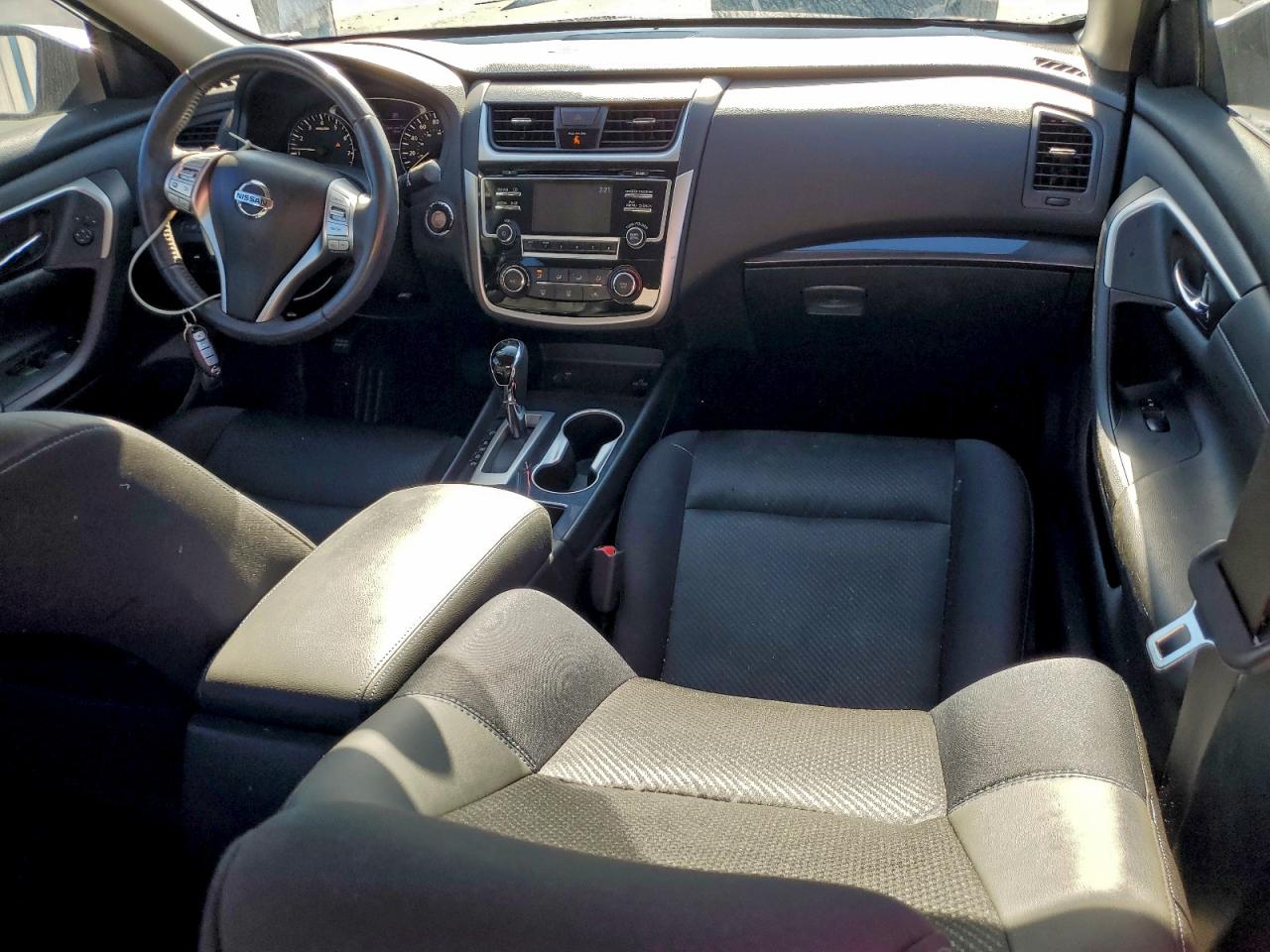 Nissan Altima 2.5 Image 5