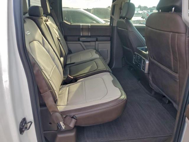 Ford F-150 Supercrew Image 12