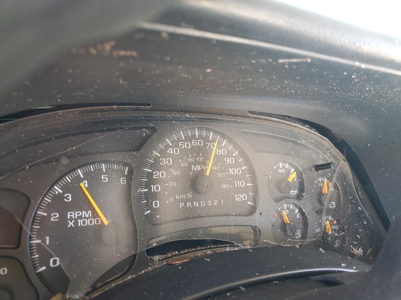 Chevrolet Silverado C2500 Heavy Duty Image 8