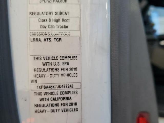 Peterbilt 579 Image 10