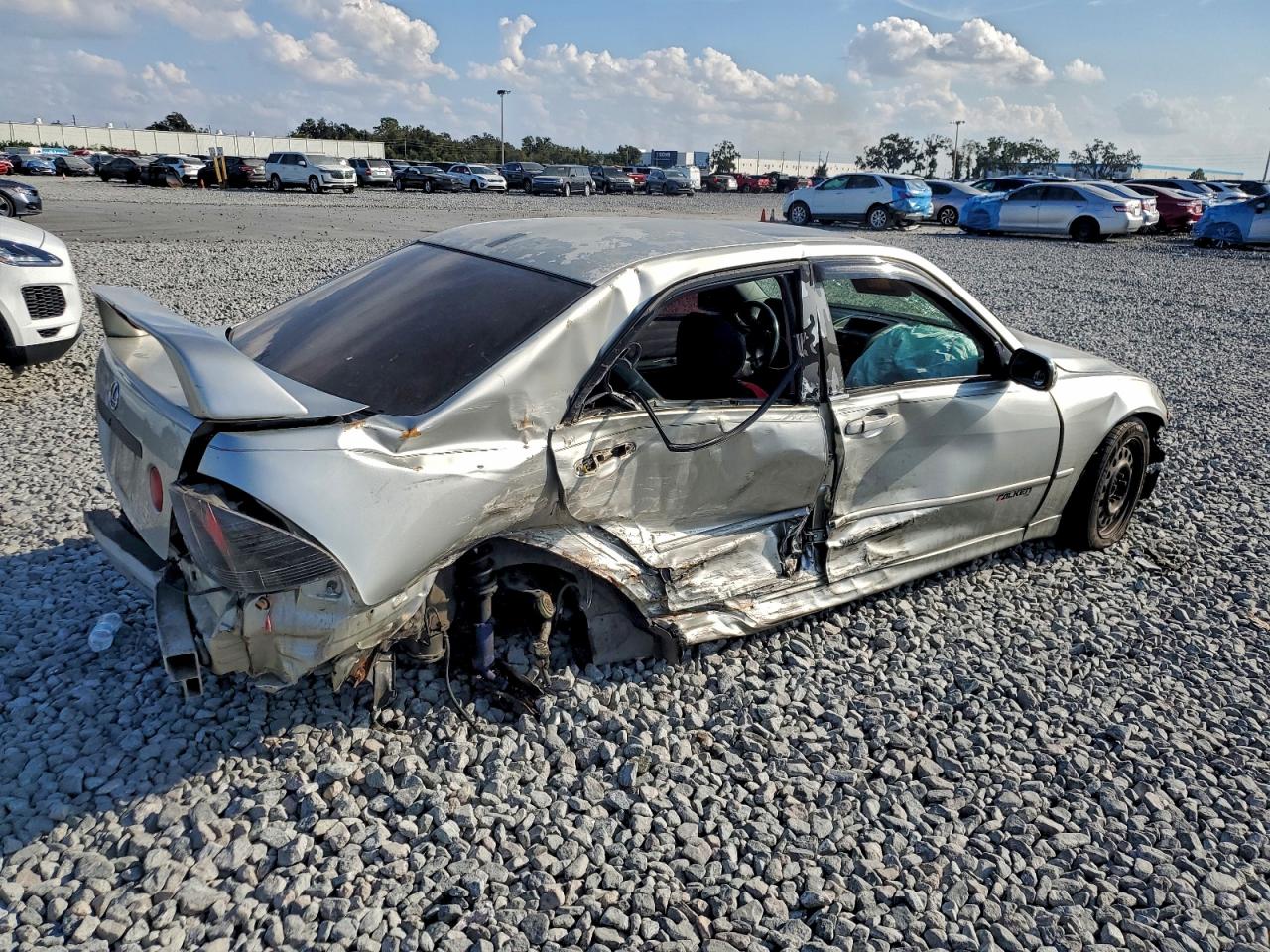 Lexus Is 300 Image 11