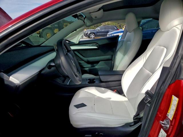 Tesla Model 3 Image 12