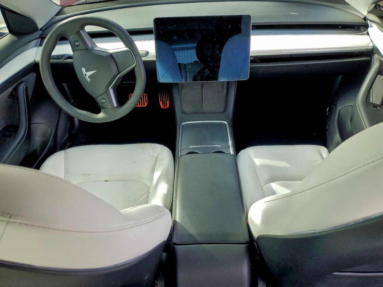 Tesla Model 3 Image 6