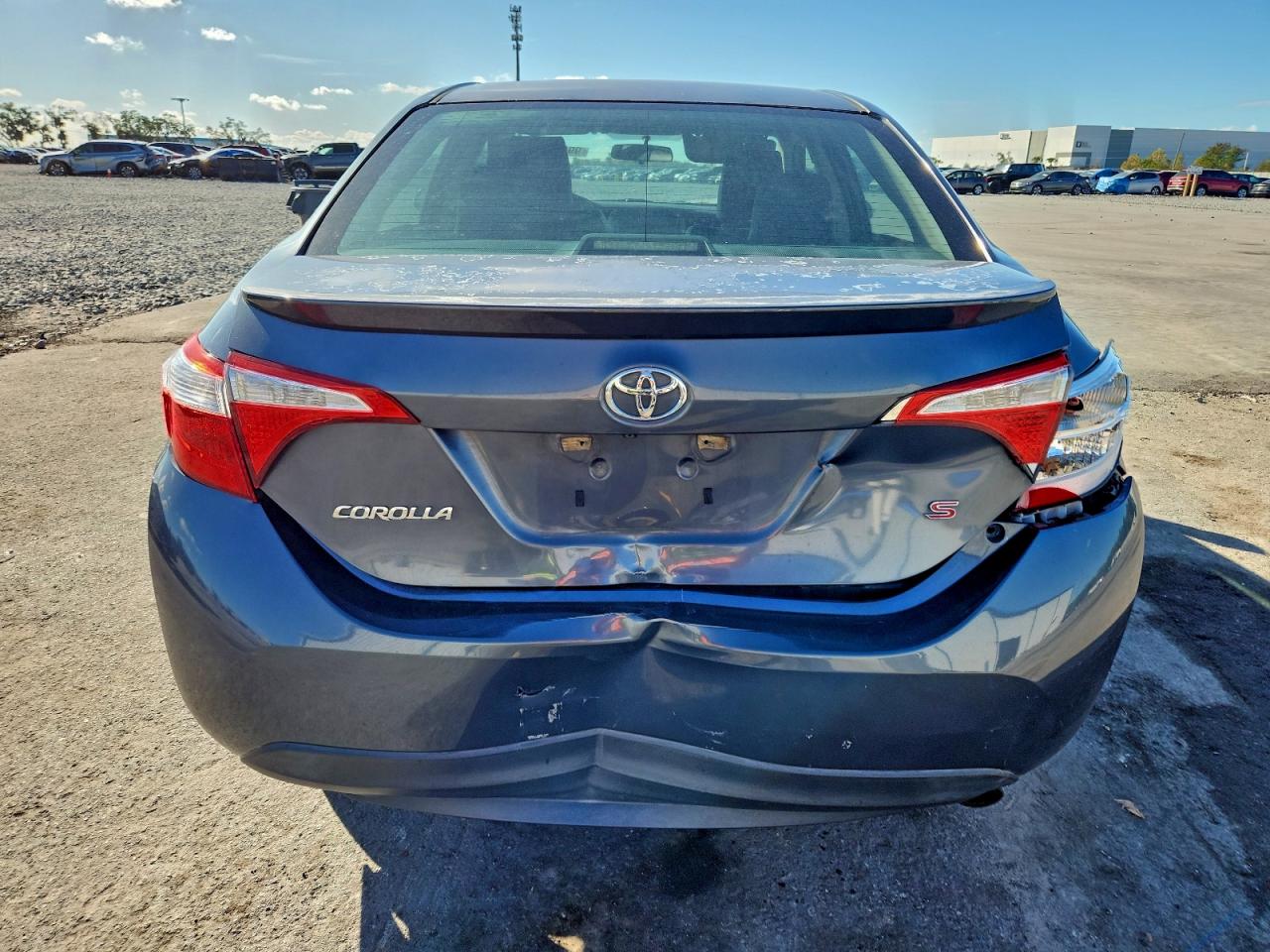 Toyota Corolla L Image 10